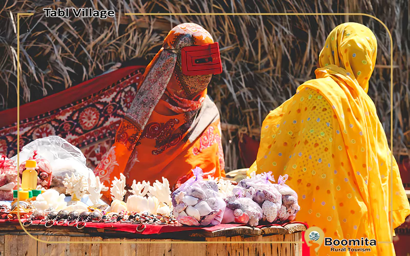 لباس محلی زنان روستای طبل