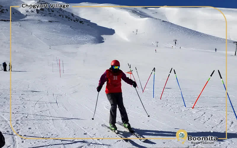 پیست اسکی فریدون شهر در روستای چغیورت