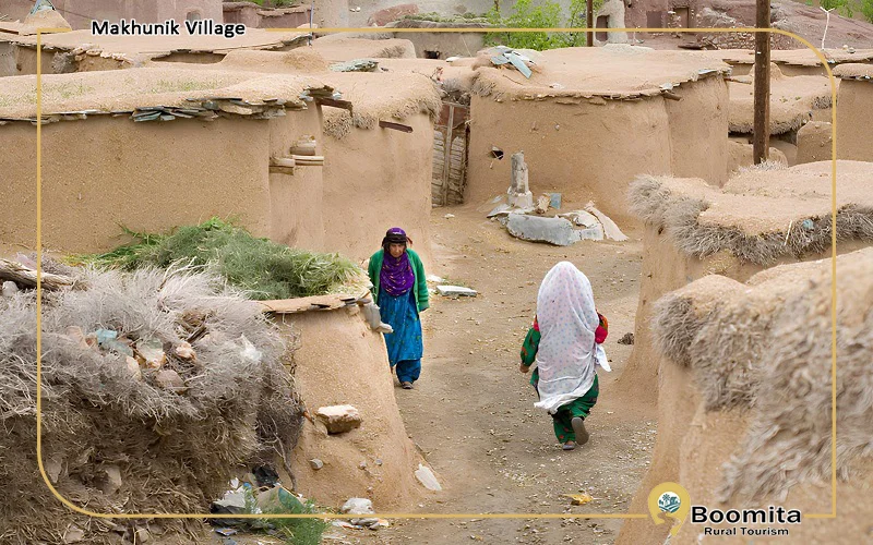 اهالی روستای ماخونیک