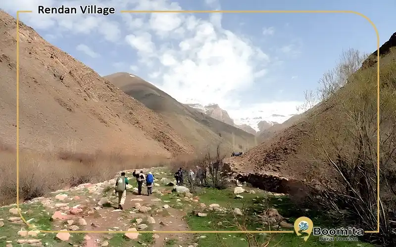 کوهنوردی در قله های روستای رندان