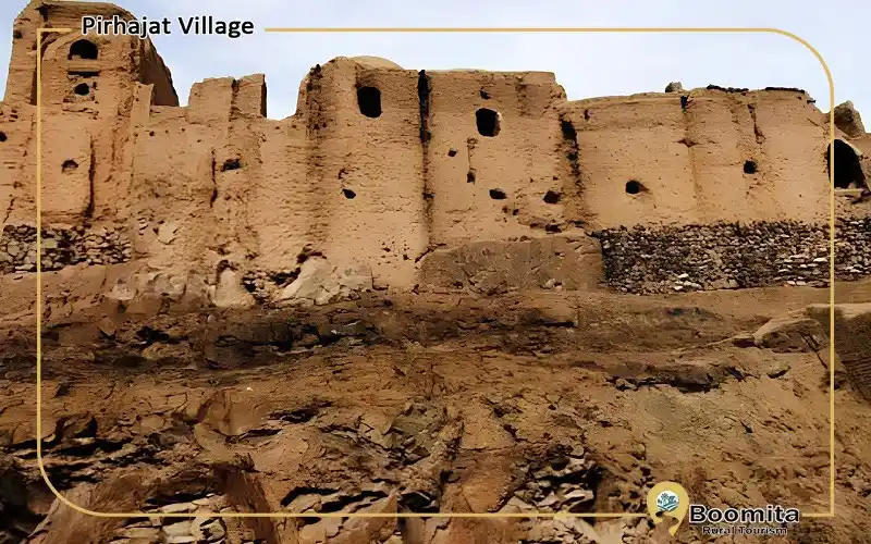 قلعه تاریخی در روستای پیرحاجات طبس